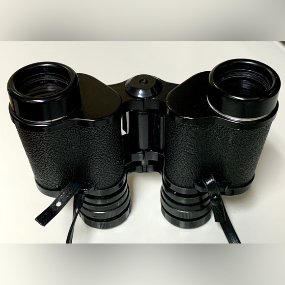 Vintage TASCO ZIP 8 x 30 mm Fully Coated Binoculars in Zippered Carrying Case - Picture 11 of 16